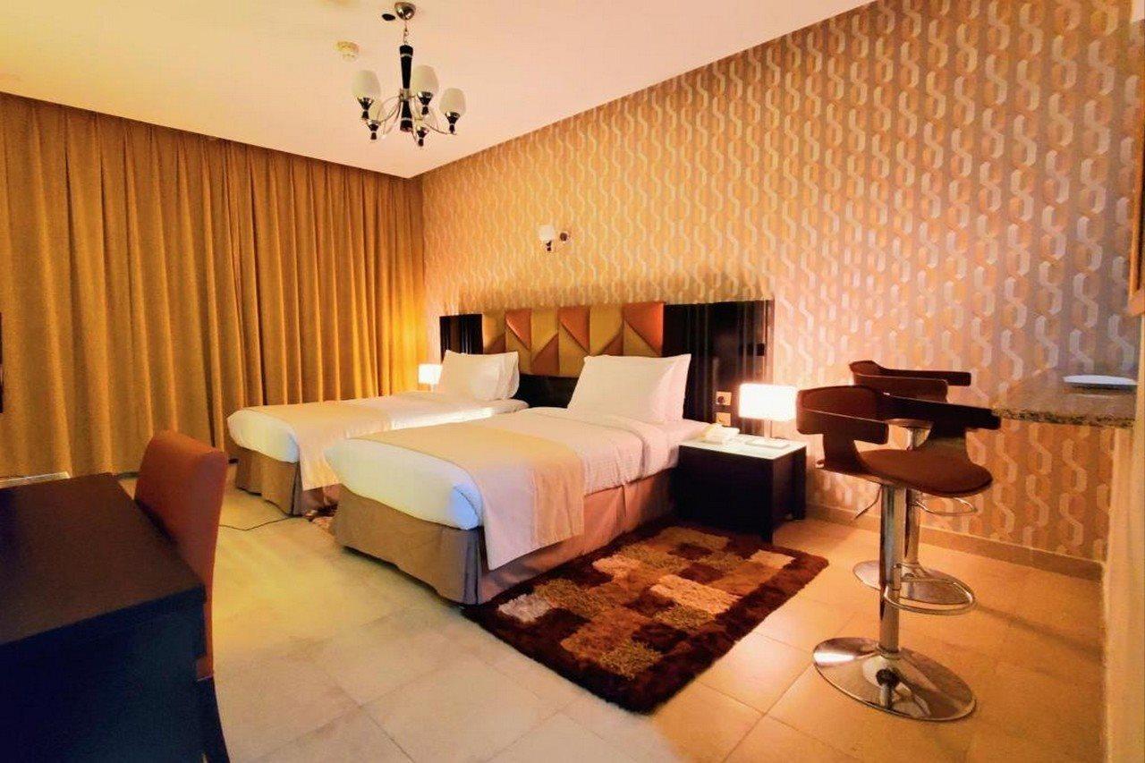 Skylark Hotel Apartments Al Barsha 迪拜 外观 照片